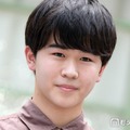 鈴木福、運転免許取得報告で免許証公開「証明写真なのにビジュ最強」「大人っぽくなった」と反響 画像
