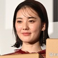 北香那、オン眉ぱっつんヘアが別人級「誰かと思った」「お人形さんみたいな美しさ」と驚きの声 画像