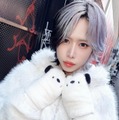 V系バンドメンバー、騒動になっているファンとの関係に言及「12年くらいの仲で戦友」 画像