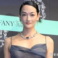 43歳・冨永愛、20年ぶりの出産を報告「久しぶりの新生児と日々です」高齢出産への不安も振り返る 画像