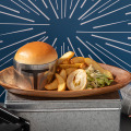 「STAR WARS」CAFE : Galactic Diner© &  Lucasfilm Ltd.