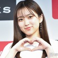 矢吹奈子、美脚際立つデニムミニスカコーデ披露「透明感すごい」「スタイル抜群」と反響 画像