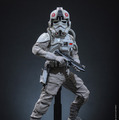 インペリアル・レムナント AT-ATドライバーフィギュア© & Lucasfilm Ltd.