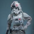 インペリアル・レムナント AT-ATドライバーフィギュア© &  Lucasfilm Ltd.