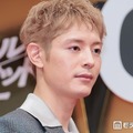 塩野瑛久、金髪姿をお披露目 夫婦役・有村架純との撮影秘話「すっごい痛かった」【マジカル・シークレット・ツアー】 画像