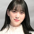 堀未央奈、美脚際立つミニスカ姿 韓国旅ショットに「スタイルがレベチ」「街角がランウェイに見える」と反響 画像
