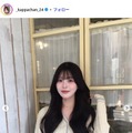 美人インフルエンサー、タイトミニスカから美脚スラリ 韓国制服姿に「脚のラインが綺麗」「お顔小さすぎ」の声 画像