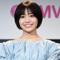 大原優乃、美ウエスト際立つへそ出しキャミ姿に熱視線「可愛すぎます」「スタイル抜群」 画像