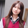 「今日好き」榊原樹里（じゅり）、ショーパンで美脚披露 韓国街中ショットに「スタイル抜群」「着こなしが上級者すぎる」と反響 画像