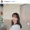 サッカー日本代表 上田綺世選手の妻・由布菜月「初めての父の日」0歳長女のユニフォーム姿＆父親のアクスタ握る様子公開「パパの背番号だ」「パワーが届いてる」の声 画像