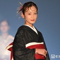 西山茉希、10年ぶり「TGC」登場 地元・新潟で上品な着物の着こなし「死ぬほど緊張しました」【TGC新潟2026】 画像