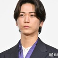 亀梨和也、令和版「銭形平次」銭投げシーン裏話明かす「野球とかかじっていたので」【SP時代劇「銭形平次」】 画像