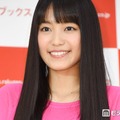 miwa、二の腕スラリのノースリ姿披露「オフ感が最高」「胸のセミの抜け殻は本物？」と反響 画像