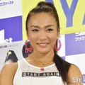 第1子出産のカリスマトレーナーAYA、産後1ヵ月半の引き締まった美ウエスト公開「思わず二度見した」「ラインの美しさに驚き」と反響 画像