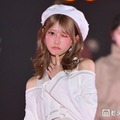 AKB48千葉恵里、華奢な美肩チラ見せ “あざと可愛い”仕草に視線集中【関コレ2026A/W】 画像