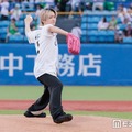 Hey! Say! JUMP知念侑李、初ファーストピッチは“50点” ピンクグローブに感じた不安明かす「縁もゆかりも無いようなアイドルが出てきたときに」 画像