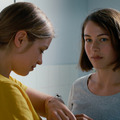 『ガール・アンド・スパイダー』© 2021 Beauvoir Films / Zürcher Film / SRF