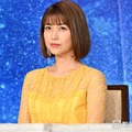新妻聖子、胸元ざっくりドレス姿公開「映えてる」「圧倒的なオーラ」の声 画像