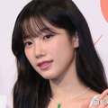 LE SSERAFIMカズハ、美腹筋際立つノースリ衣装姿に熱視線「圧巻のスタイル」「最強ビジュ」 画像