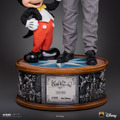 「デラックス・レガシーレプリカ・シリーズ」1/4スケール　ウォルト・ディズニー＆ミッキーマウス／260,000円 (税込)
