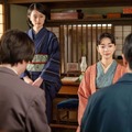 上坂樹里、見上愛「風、薫る」第112話（C）NHK