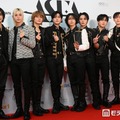日本の人気歌手、Stray Kidsの国立ライブ鑑賞報告「次は一緒に歌おうねって話した」集合ショット公開で反響「イケメン勢揃い」 画像