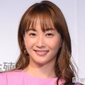 藤本美貴、“おっぱい”作る次女の姿公開「発想が斬新」「シルエットがママそっくり」 画像