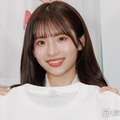 AKB48メンバー、握手会の私服2パターン公開 肩出し＆ミニ丈コーデに「スタイルが異次元」「着こなしが完璧」と反響 画像