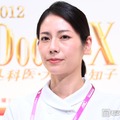 松下奈緒、私生活でもアナログ派「ドクターＸ」出演時のナース服でピアノ演奏【アナログナース～デジタルってなんなんだよ！？～】 画像