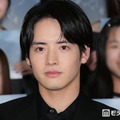 赤楚衛二、共演者から“意外な一面”明かされ照れ笑い「大変なシーンの時に」【あにいもうと】 画像