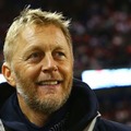 アイスランド代表監督、赤っ恥の大ポカ！飛行機を待たせちゃう 画像