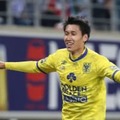 鎌田、カップ戦で決めた！早くも公式戦二桁ゴール達成 画像