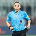 初の女性主審、フランス1部で誕生へ！ヤングなでしこ優勝戦も担当 画像