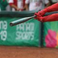 日本でもやろう！サッカーvs野球のソフトボール対決がとても面白い 画像