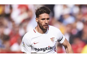 元バルサのムキムキDF、キレキレの「カードマジック」がこれ 画像