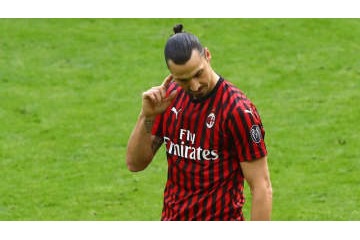 イブラ、いきなり怪我で離脱…重傷の可能性も？ 画像