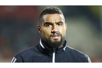 ボアテング、凄ぇぞ！「神技トラップから弾丸シュート」でドヤ顔 画像