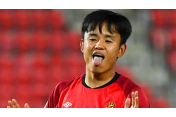 天才、久保建英もできない！マジョルカ監督のスゴ技がこちら 画像