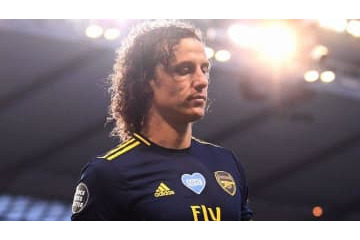 ダヴィド・ルイス、「3連オーブン」の豪華な家を案内 画像