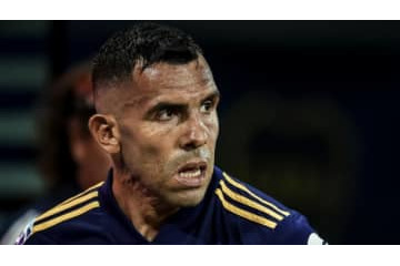 「もう金はいらん」 漢テベス、給与全額を寄付する 画像