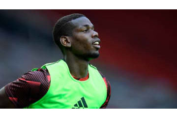 ご機嫌ポグバ、チームメイトのためにタクシーをやる 画像