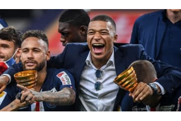 リヨン、CLでシティを撃破！エムバペの「大喜びツイート」に30万いいね 画像