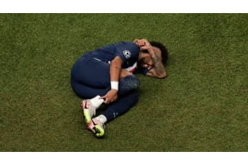 「ネイマールのことさえ嫌う自国民がいる…」天才ヴィニシウスが吐露 画像