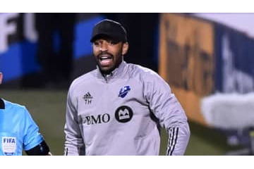 Mr.クールだったアンリ、監督になるとこんなにキレる 画像