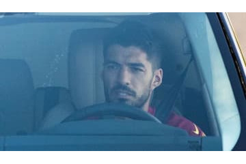 あのスアレス、「イタリア国籍取得試験」合格か！緊張の面持ちがこれ 画像