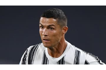 ロナウド、レイプ訴訟で原告女性と対峙か 画像