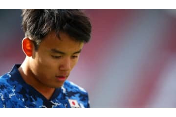 久保建英、日本代表初ゴール未遂！「驚きのフリーキック」がこれ 画像