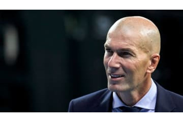 代表選手不在のレアル、ジダン監督の「練習ヘルプ」がうますぎる 画像