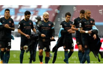 ペップのシティ、172試合ぶりに「レアスタメン」を採用する 画像