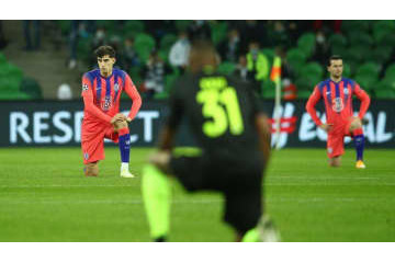 チェルシー戦、クラスノダール7選手の「ひざまずき拒否」が物議 画像